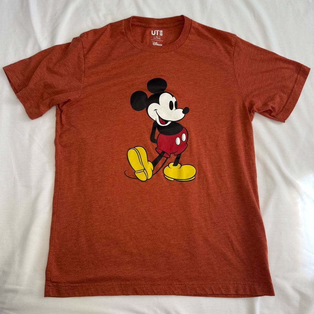 Uniqlo Disney Mickey Mouse T-Shirt Rust Orange M Graphic Casual Tee‎ Cotton